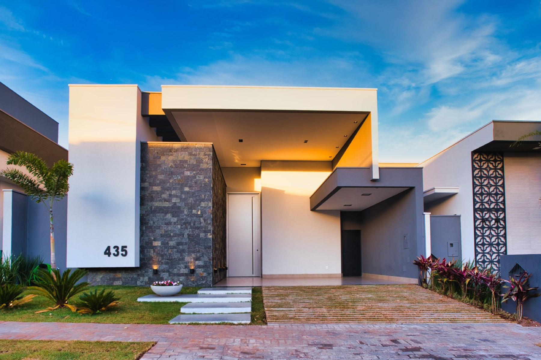 Fachada contemporânea